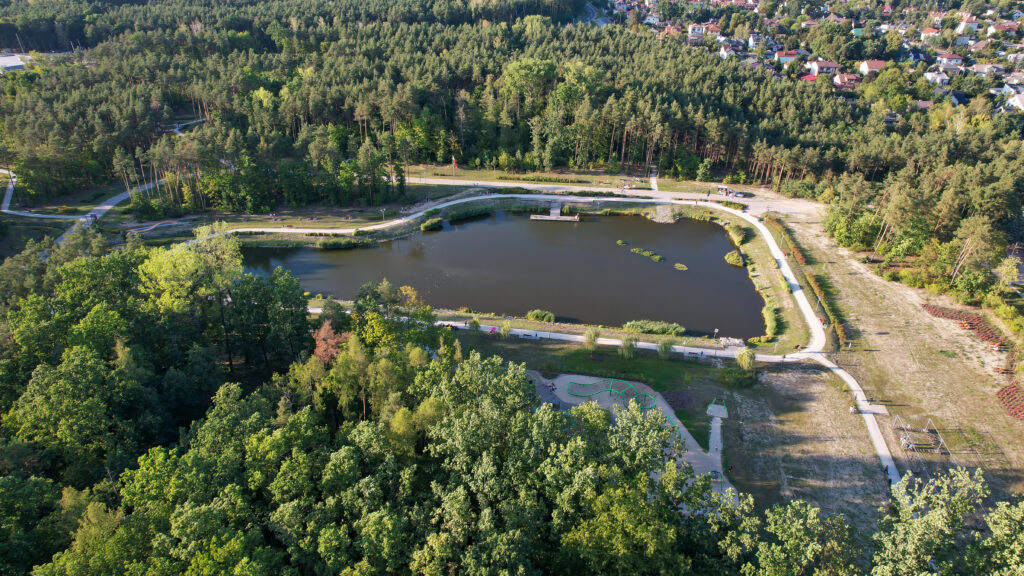 Park Glinianki i tężnia solankowa 1