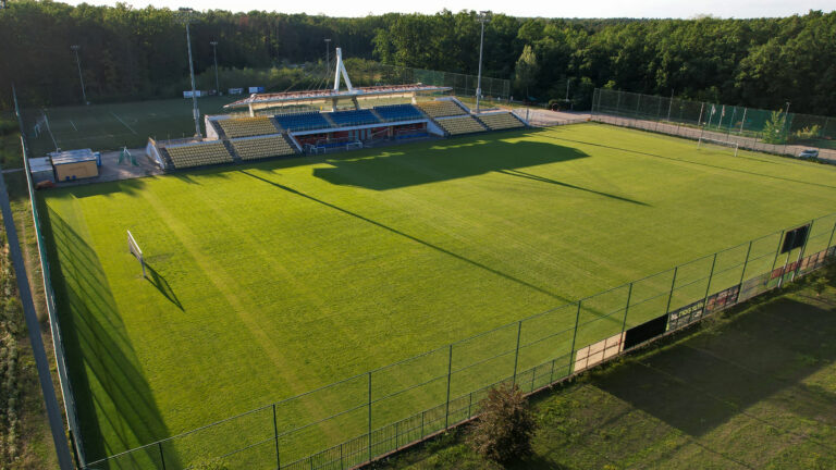 Stadion sportowy Sulejówek 1