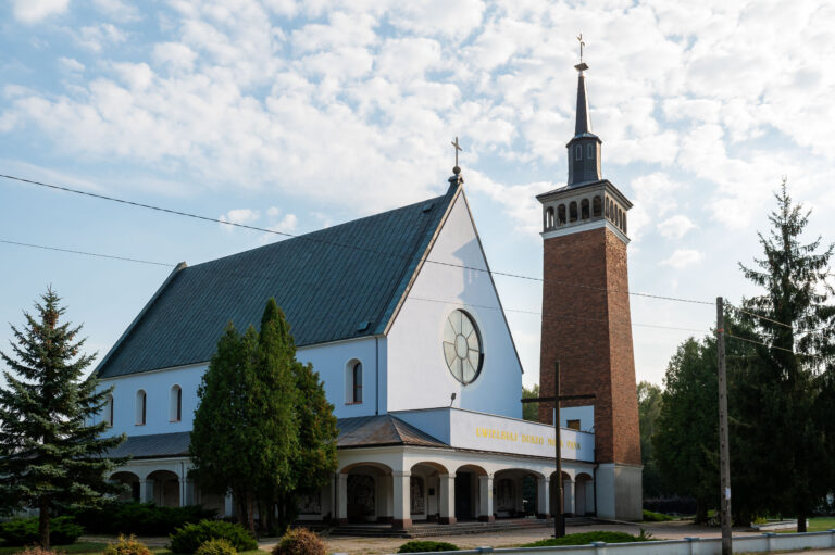 Sanktuarium Matki Bożej Łaskawej w Wielgolesie 1