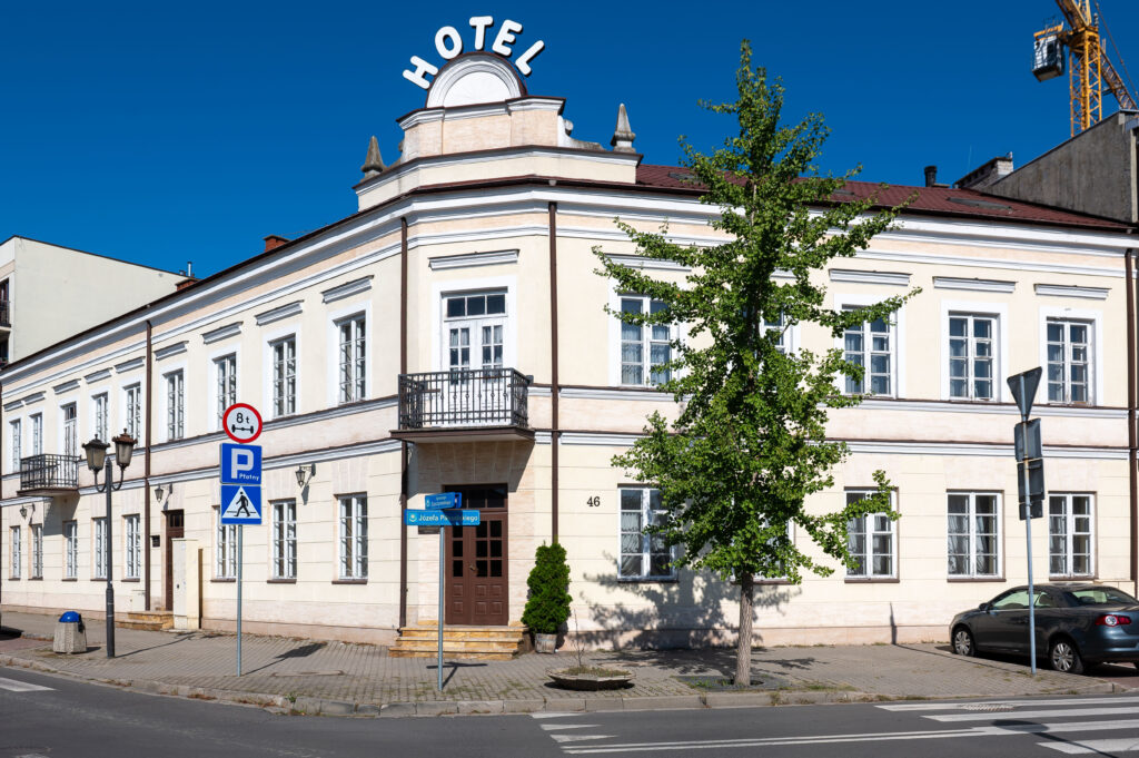 Resursa miejska, obecnie hotel i restauracja "Stylowa"