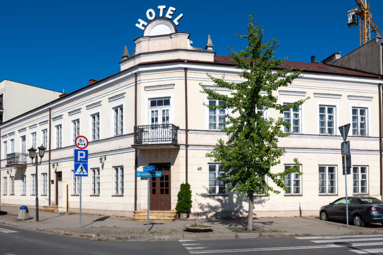 Resursa miejska, obecnie hotel i restauracja "Stylowa"