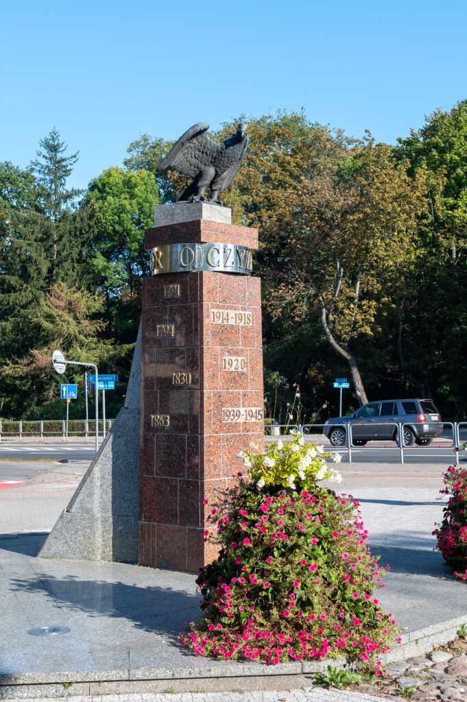 Pomnik Niepodległości - Mińsk Mazowiecki 2