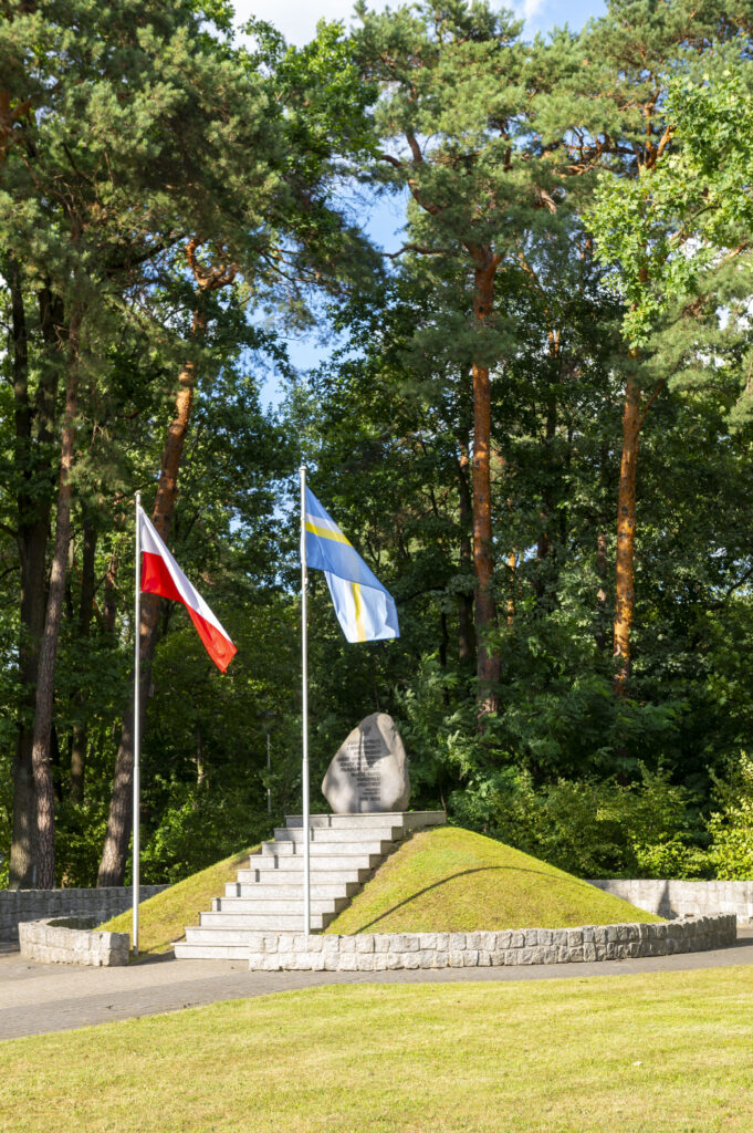 Kopiec współtwórców Niepodległej w 70. rocznicę odzyskania niepodległości przez Polskę 1